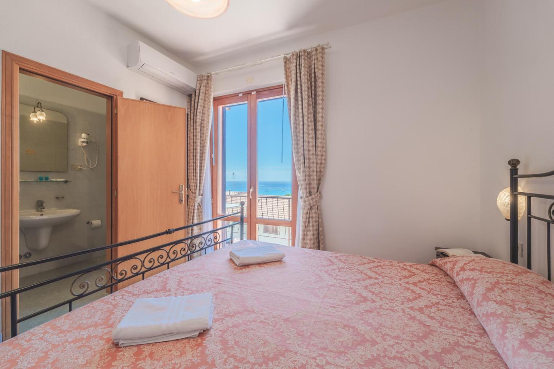 Hotel Lo Scirocco Фетовайя Экстерьер фото